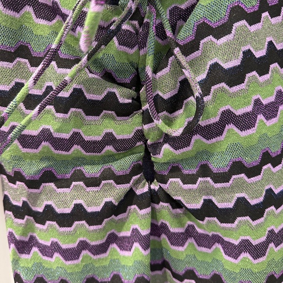 Printed cut out dress with metallic threads - Picture 6 of 6